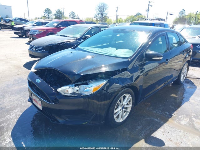44599665 :رقم المزاد ، 1FADP3F23FL280503 vin ، 2015 Ford Focus Se مزاد بيع