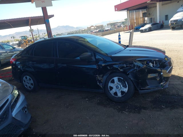 Ford FOCUS S 2017 1FADP3E20HL245633 Image 14