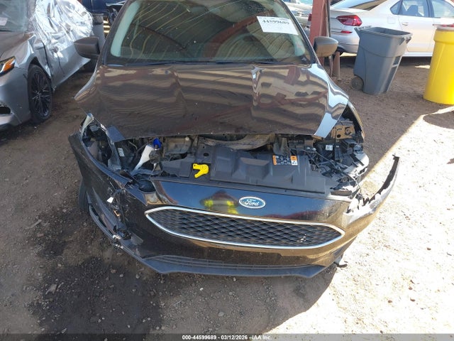 Ford FOCUS S 2017 1FADP3E20HL245633 Image 6