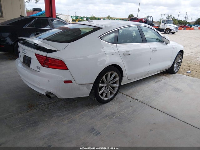 44599696 :رقم المزاد ، WAUYGAFC6CN036950 vin ، 2012 Audi A7 Premium مزاد بيع