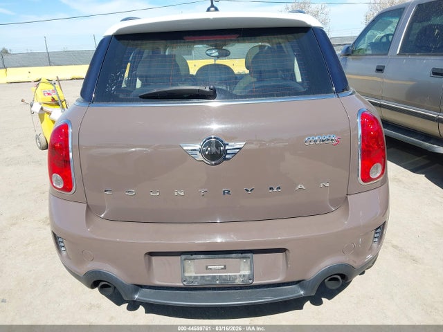 Mini Countryman Cooper S 2014 WMWZC5C50EWP35047 Image 16