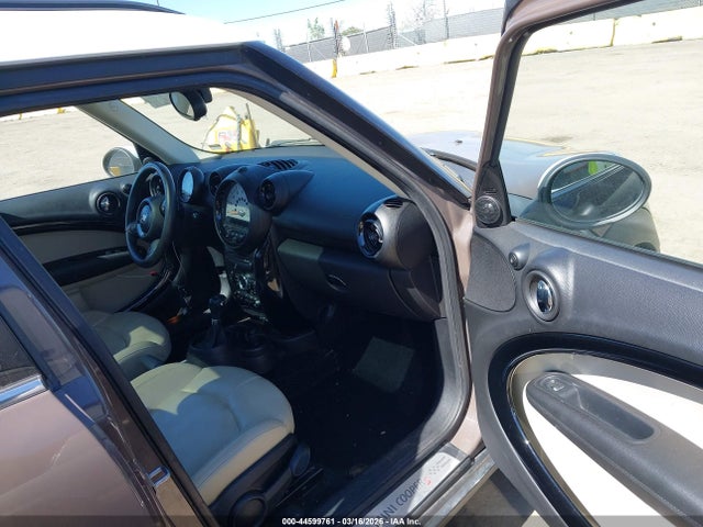 2014 MINI COUNTRYMAN WMWZC5C50EWP35047 Photo 4