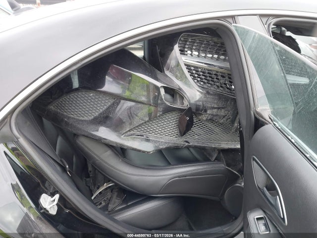 44599763 :رقم المزاد ، WDDSJ4EB9EN059118 vin ، 2014 Mercedes-benz Cla 250 مزاد بيع
