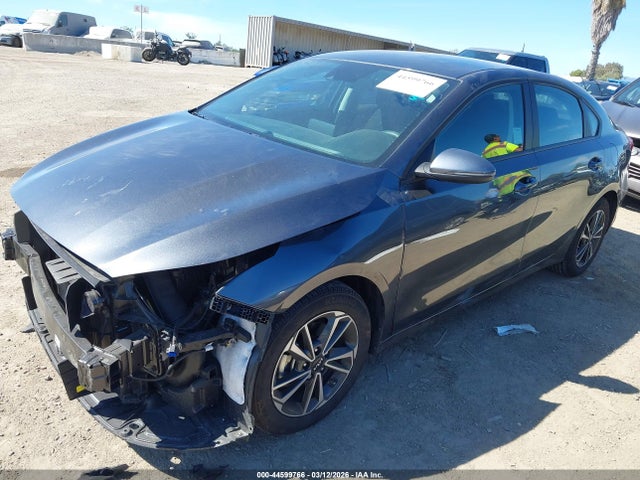 3KPF24AD1RE824722 KIA Forte Lxs