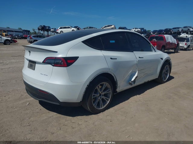 2023 TESLA MODEL Y 7SAYGDEE2PA126785 Photo 3
