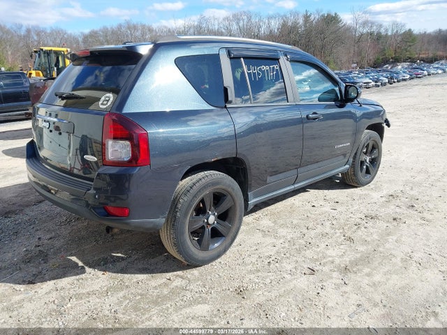 44599779 :رقم المزاد ، 1C4NJDEB6FD121282 vin ، 2015 Jeep Compass Latitude مزاد بيع