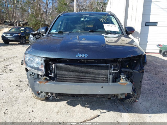 44599779 :رقم المزاد ، 1C4NJDEB6FD121282 vin ، 2015 Jeep Compass Latitude مزاد بيع