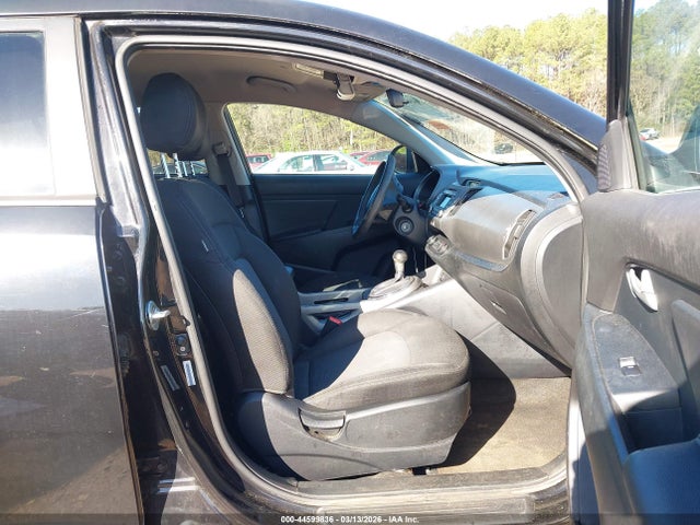 Продаж на аукціоні авто 2015 Kia Sportage Lx, vin: KNDPB3AC3F7745909, номер лоту: 44599836