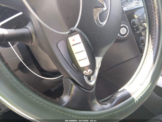 2017 INFINITI QX70 JN8CS1MU3HM143365 Photo 10