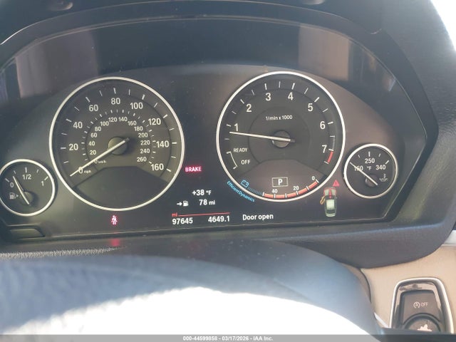 44599858 :رقم المزاد ، WBA3B5G59FNS13575 vin ، 2015 Bmw 328i Xdrive مزاد بيع