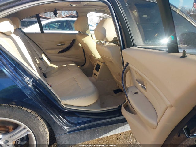 44599858 :رقم المزاد ، WBA3B5G59FNS13575 vin ، 2015 Bmw 328i Xdrive مزاد بيع