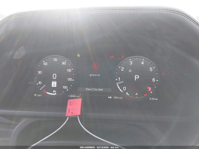 SALEJ7EXXT2482706 Land Rover Defender P300 S