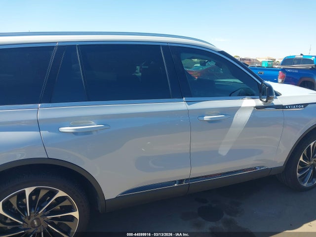 5LM5J7XCXSGL23132 Lincoln Aviator Reserve