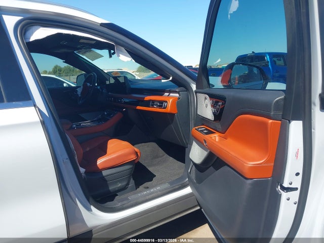 5LM5J7XCXSGL23132 Lincoln Aviator Reserve