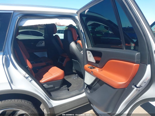 5LM5J7XCXSGL23132 Lincoln Aviator Reserve