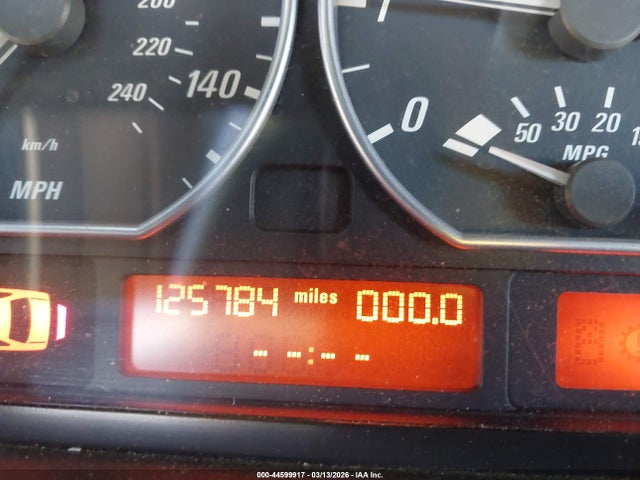 44599917 :رقم المزاد ، WBABW53464PL43828 vin ، 2004 Bmw 330ci مزاد بيع