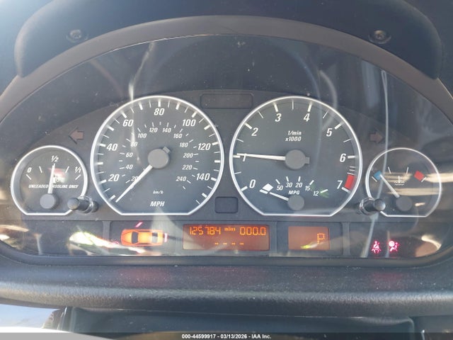 44599917 :رقم المزاد ، WBABW53464PL43828 vin ، 2004 Bmw 330ci مزاد بيع