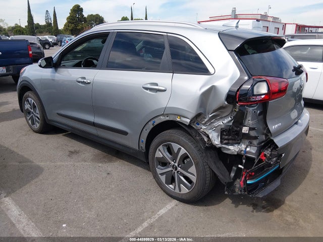KNDCC3LG1K5019483 KIA Niro Ev Ex