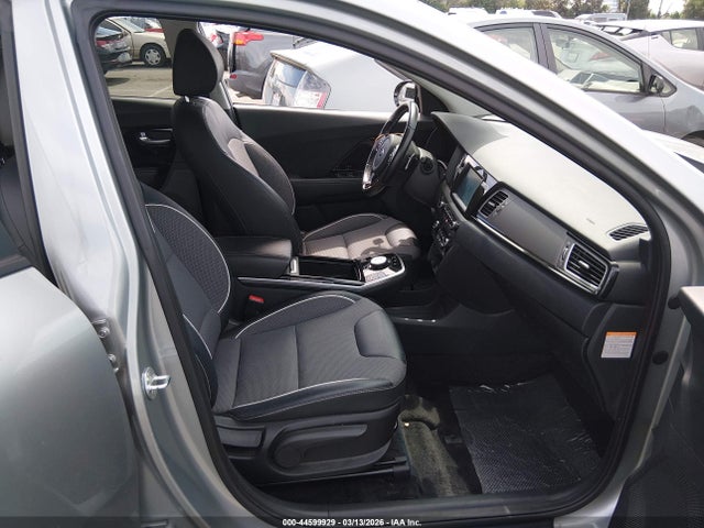 KNDCC3LG1K5019483 KIA Niro Ev Ex