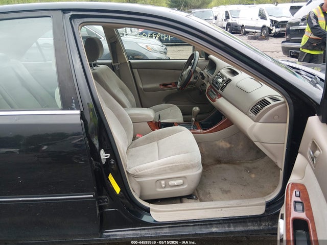 Aukcja sprzedaży 2004 Toyota Camry Xle, vin: 4T1BE30KX4U282526, numer aukcji: 44599989