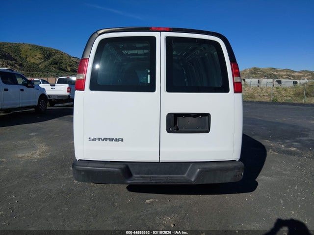 Chevrolet Express 2500 Work Van 2015 1GCWGFCF3F1242289 Image 16
