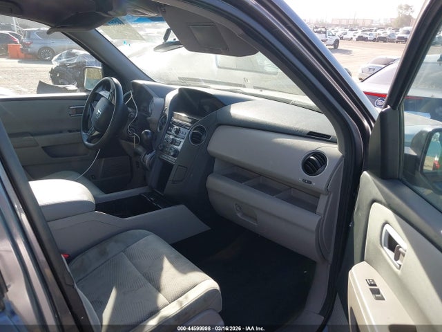 Honda PILOT LX 2014 5FNYF3H23EB023046 Image 5