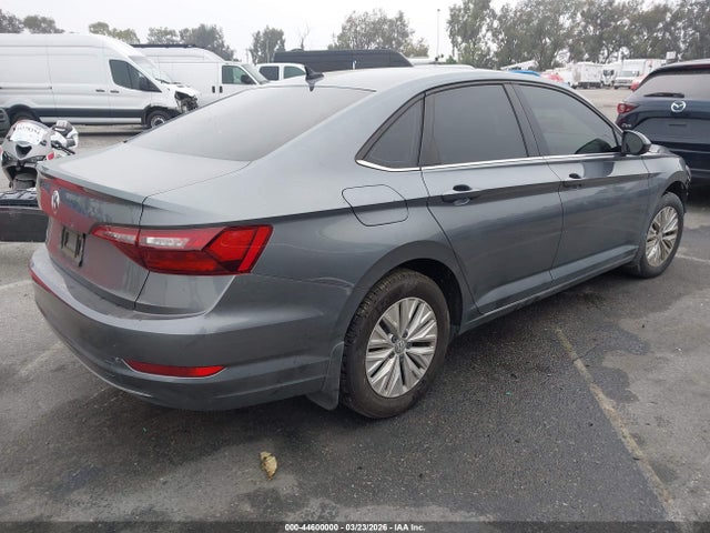 2020 VOLKSWAGEN JETTA 3VWCB7BU4LM058286 Photo 3