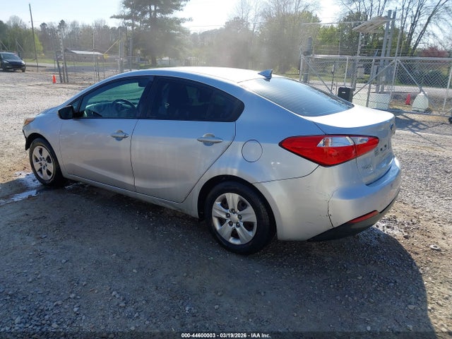 KIA FORTE LX 2015 KNAFK4A62F5425825 Image 3