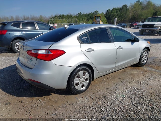 KIA FORTE LX 2015 KNAFK4A62F5425825 Image 4