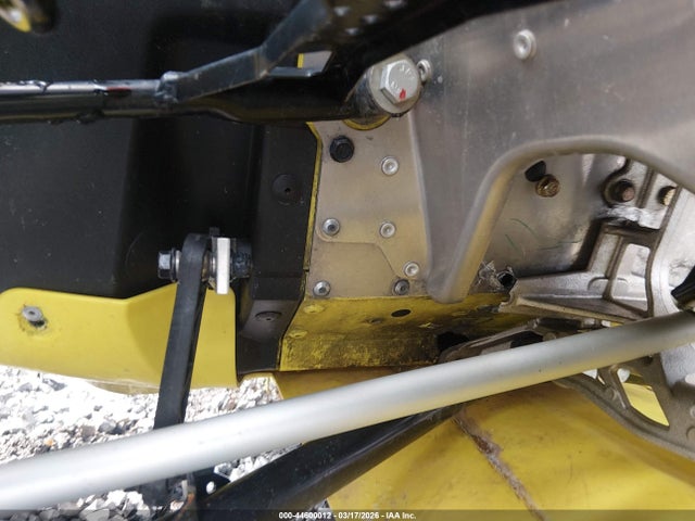 Ski-Doo Mx Zx Xrs 2015 2BPSMXFD0FV000165 Image 12