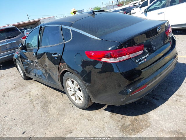 2017 KIA OPTIMA 5XXGT4L34HG143692 Photo 2