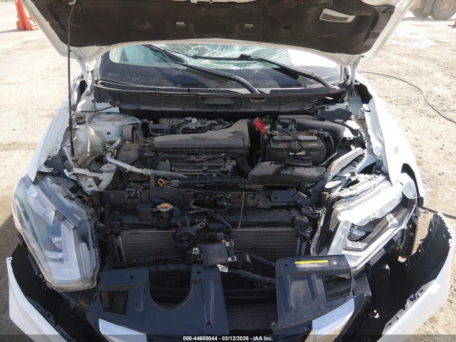 2020 Nissan Rogue Sv Intelligent Awd მანქანა იყიდება აუქციონზე, vin: KNMAT2MV0LP529215, აუქციონის ნომერი: 44600044
