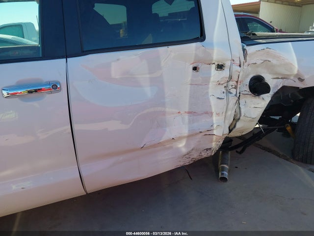 44600056 :رقم المزاد ، 5TFAW5F18GX538849 vin ، 2016 Toyota Tundra 1794 5.7l V8 مزاد بيع