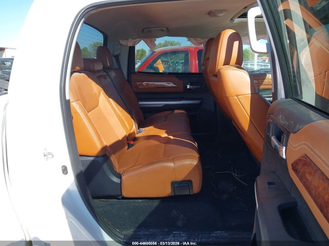44600056 :رقم المزاد ، 5TFAW5F18GX538849 vin ، 2016 Toyota Tundra 1794 5.7l V8 مزاد بيع