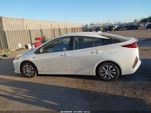 Toyota Prius Prime Le 2021 JTDKAMFP1M3174343 Image 15