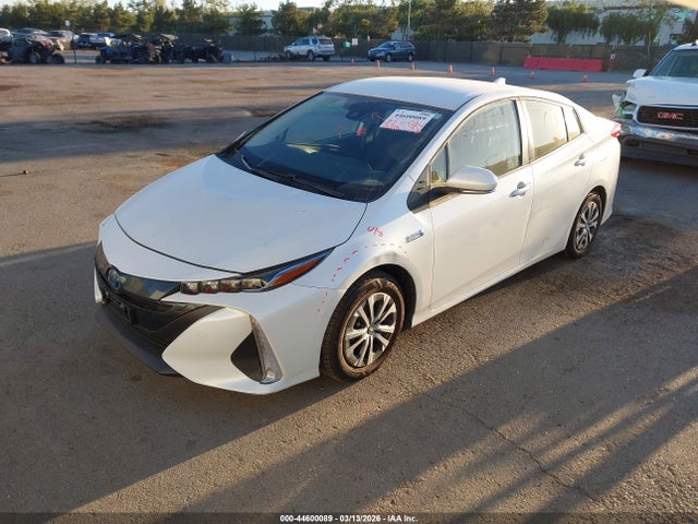Toyota Prius Prime Le 2021 JTDKAMFP1M3174343 Image 2