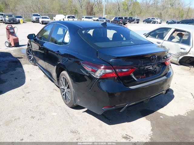44600091 :رقم المزاد ، 4T1T11AK0PU826118 vin ، 2023 Toyota Camry Se مزاد بيع