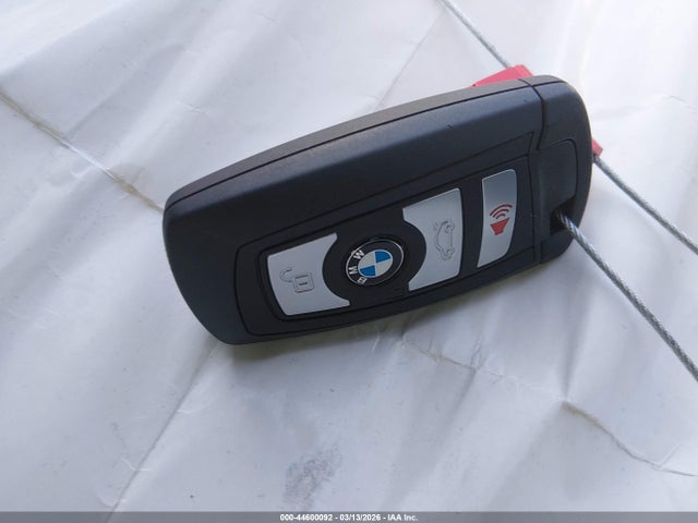 Продаж на аукціоні авто 2017 Bmw 320i, vin: WBA8E1G39HNU18708, номер лоту: 44600092