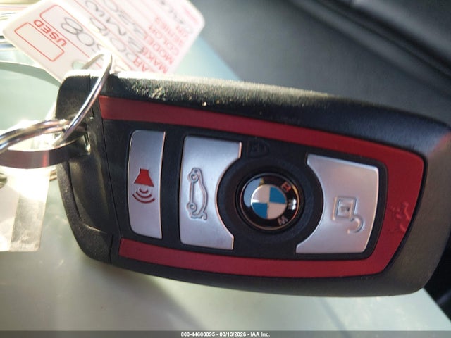44600095 :رقم المزاد ، WBA8D9C52JEM34957 vin ، 2018 Bmw 330i Xdrive مزاد بيع