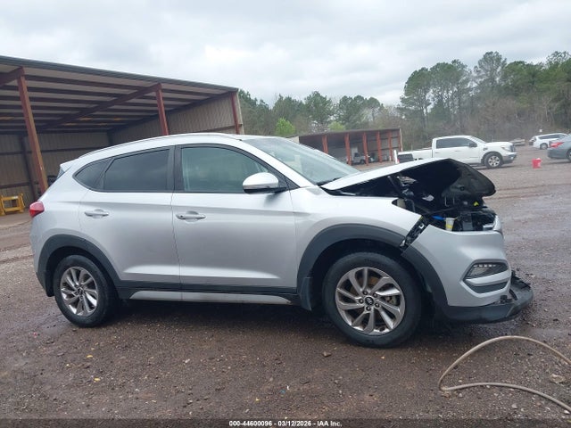 2018 Hyundai Tucson Sel Plus მანქანა იყიდება აუქციონზე, vin: KM8J33A41JU807311, აუქციონის ნომერი: 44600096