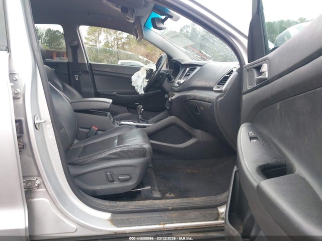 2018 Hyundai Tucson Sel Plus მანქანა იყიდება აუქციონზე, vin: KM8J33A41JU807311, აუქციონის ნომერი: 44600096