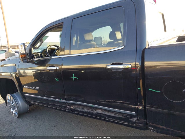 1GT12SEY4KF248020 GMC Sierra 2500hd Denali