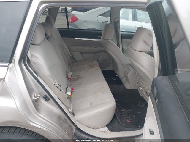 Subaru Outback 2.5i Premium 2014 4S4BRBCC1E3230101 Image 8