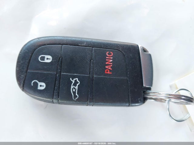 Aukcja sprzedaży 2015 Chrysler 200 Limited, vin: 1C3CCCAB4FN710850, numer aukcji: 44600187