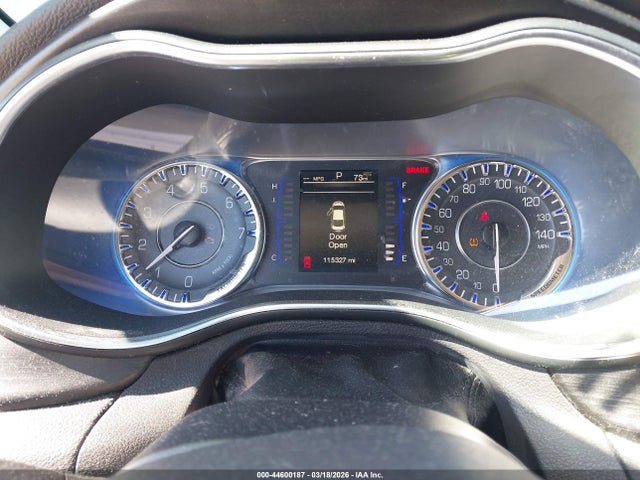 Aukcja sprzedaży 2015 Chrysler 200 Limited, vin: 1C3CCCAB4FN710850, numer aukcji: 44600187