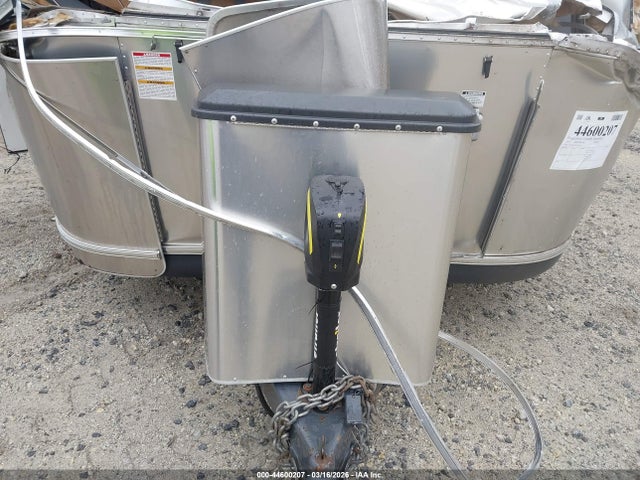 1STX9YJ2XFJ532346 Airstream Travel