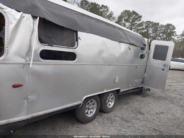 1STX9YJ2XFJ532346 Airstream Travel