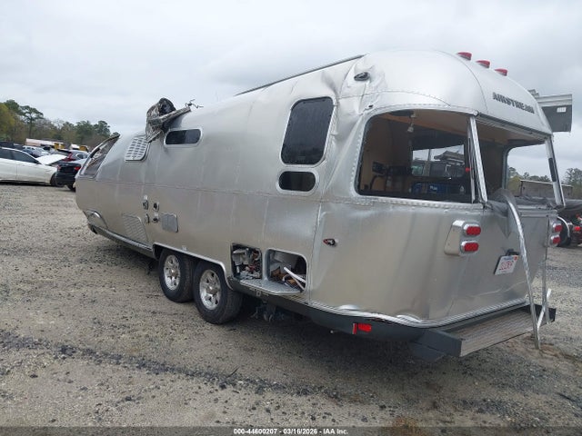 1STX9YJ2XFJ532346 Airstream Travel