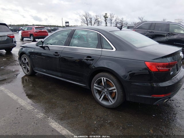 Продаж на аукціоні авто 2017 Audi A4 2.0t Premium, vin: WAUENAF49HN012280, номер лоту: 44600226