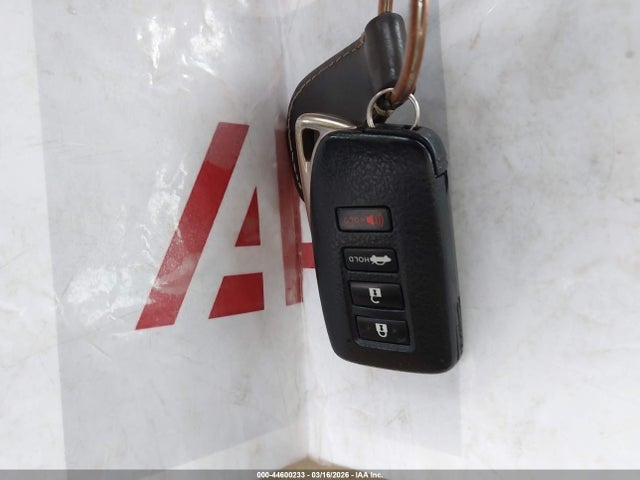 44600233 :رقم المزاد ، JTHBK1GGXD2010961 vin ، 2013 Lexus Es 350 مزاد بيع